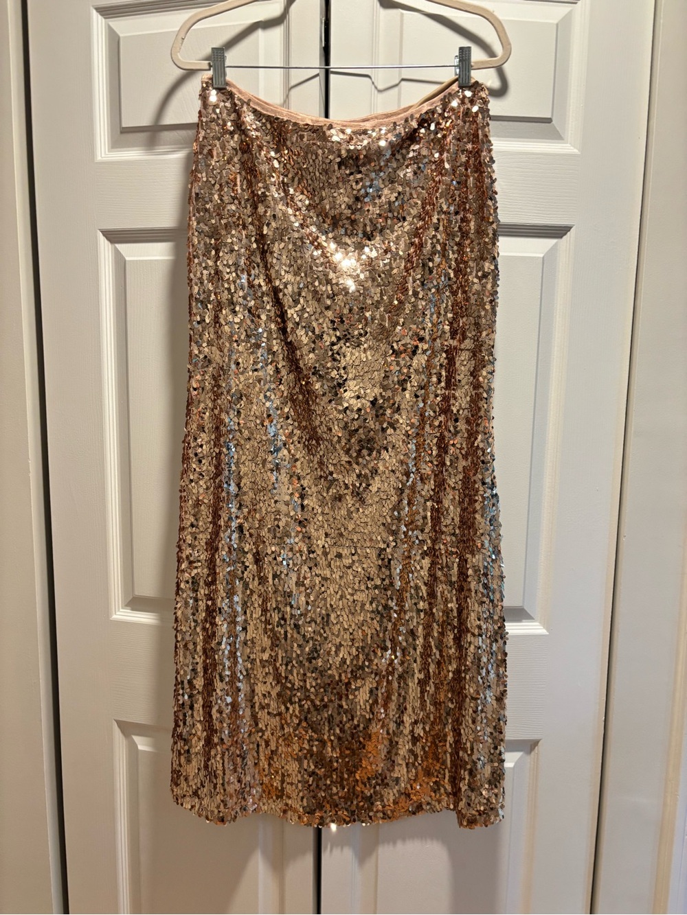 Women’s Rose Gold Sequin Midi Skirt - Elegant Party Skirt